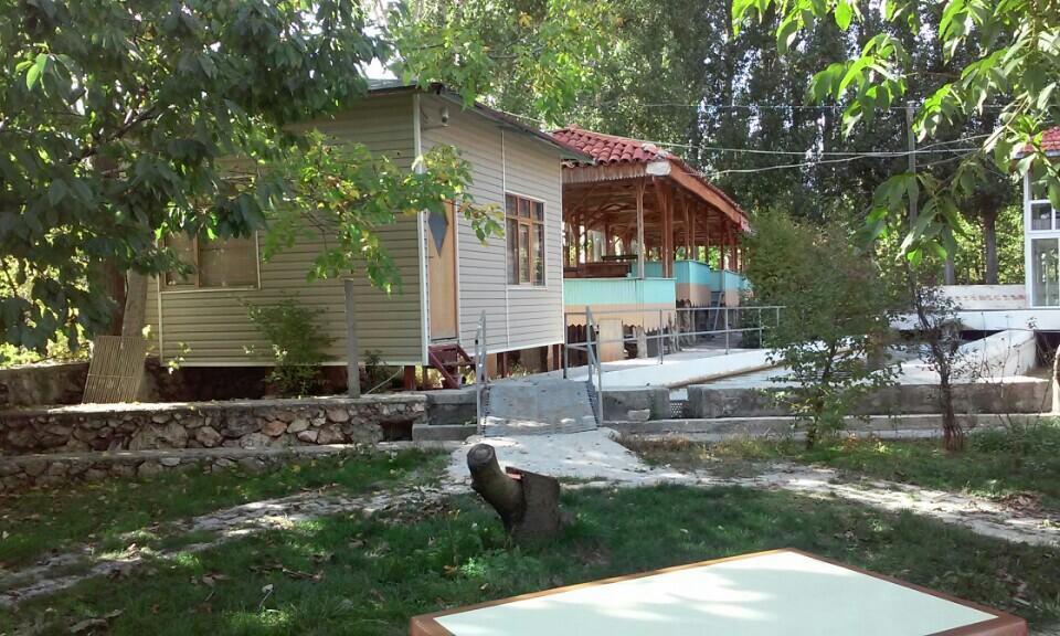 Alanlar Alabalik Ve Otel Ağlasun Zewnętrze zdjęcie
