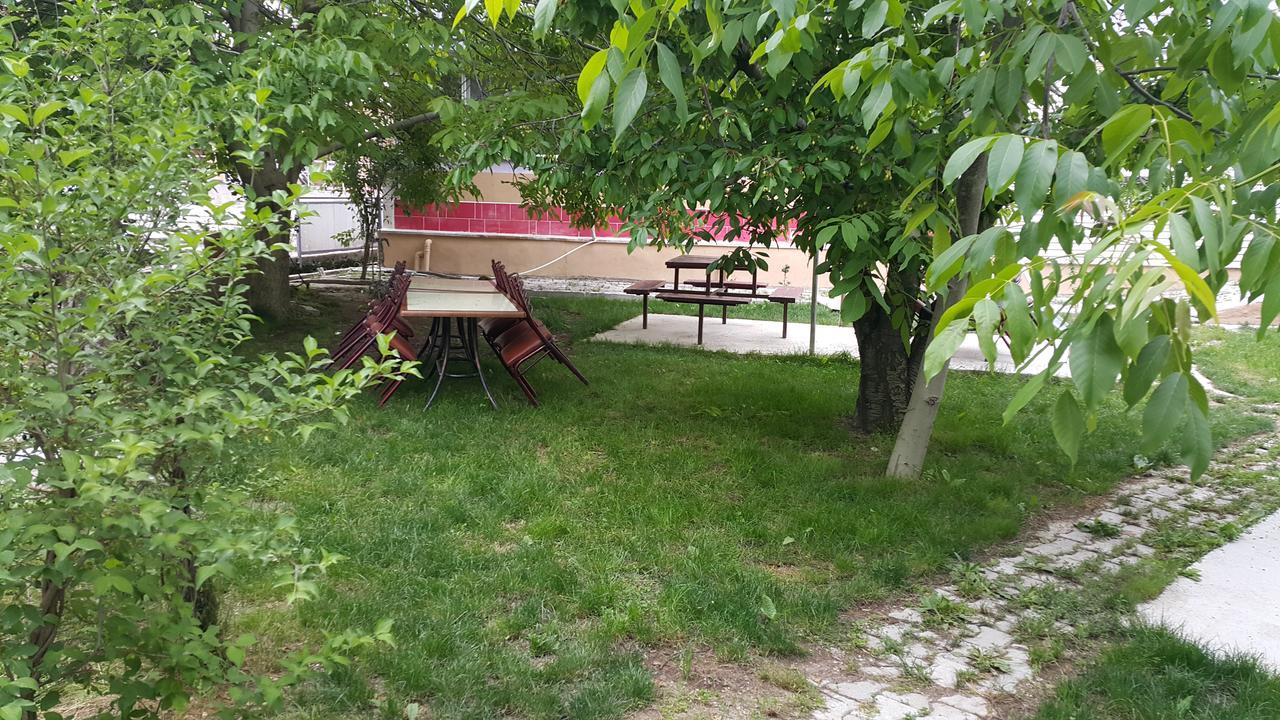 Alanlar Alabalik Ve Otel Ağlasun Zewnętrze zdjęcie